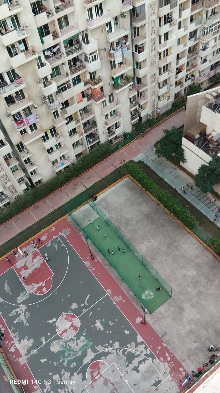 Spectrum Mall Commercial Property Noida