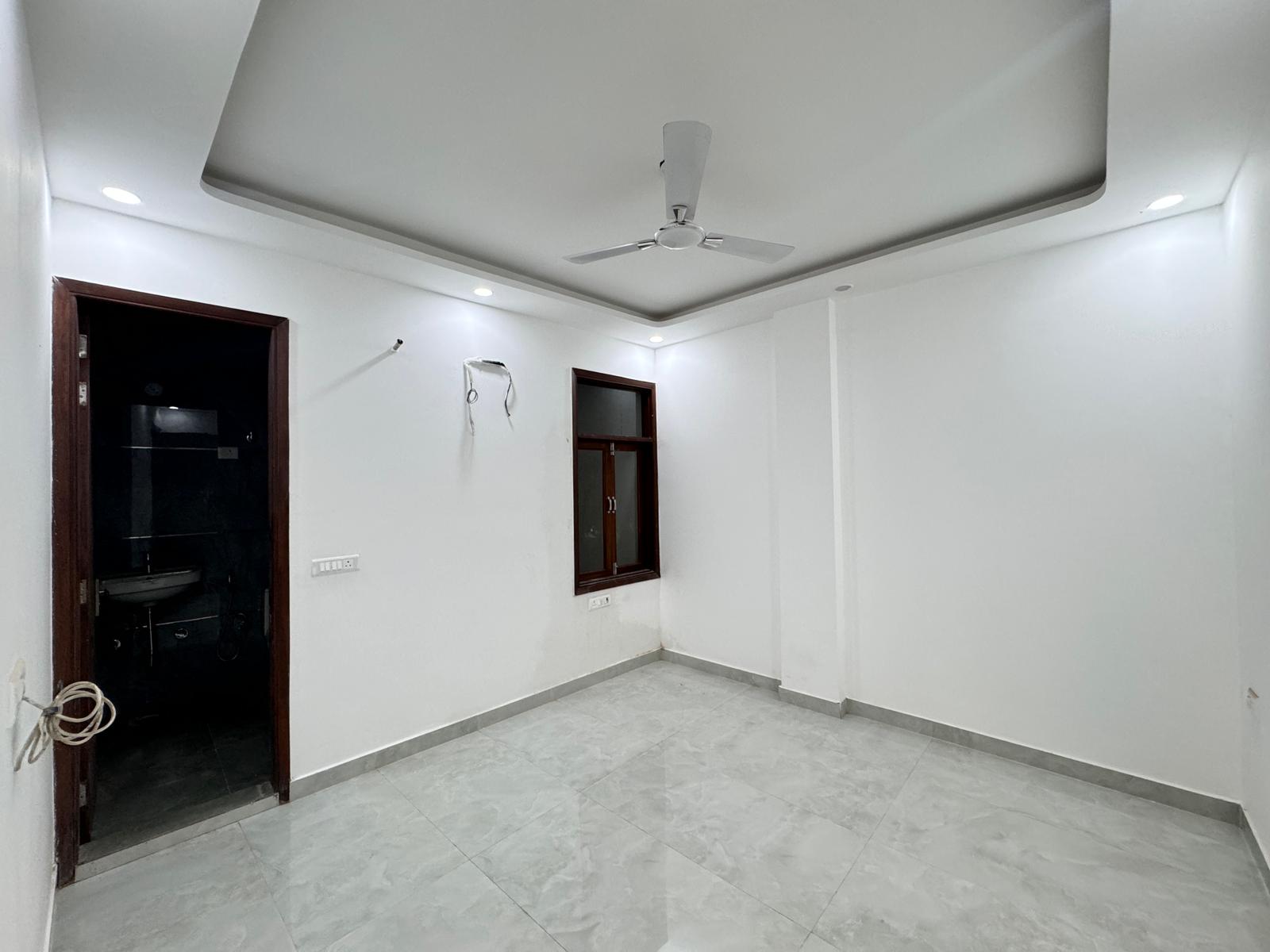Safdarjung Enclave A2 Block Basement Sale