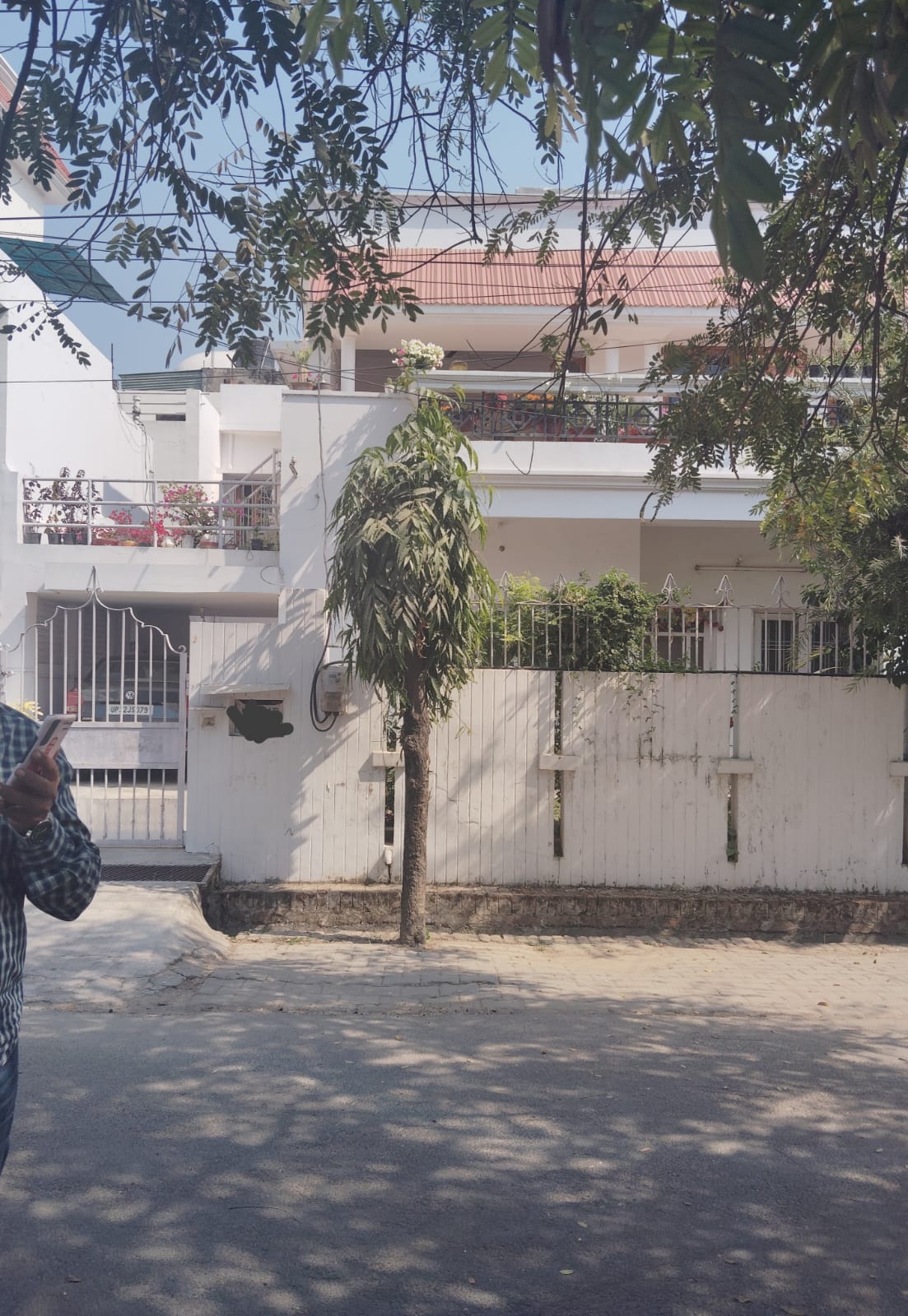 WhatsApp image for West Face Independent House in Indiranagar Lucknow | City: Lucknow | Builder: Independent | Sizes: 2600 sqft House | Price List: N/A | Brochure: N/A | Floor Plan: N/A