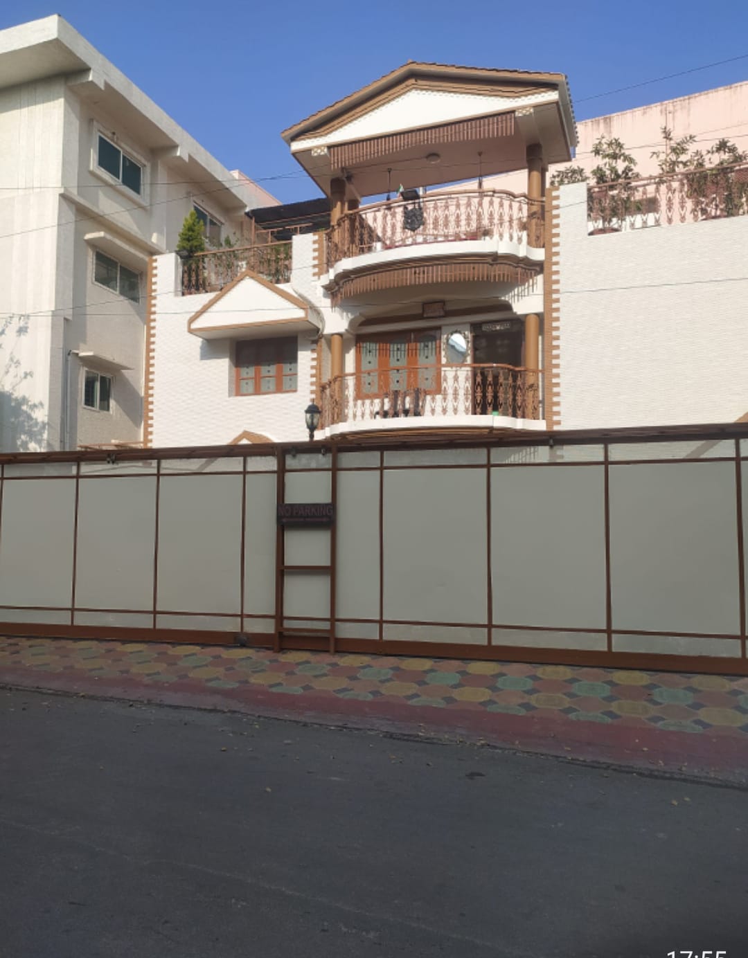 WhatsApp image for Commercial Plot For Sale Bangalore Richmond Road | City: Bangalore | Builder: Independent | Sizes: Plots | Price List: N/A | Brochure: N/A | Floor Plan: N/A