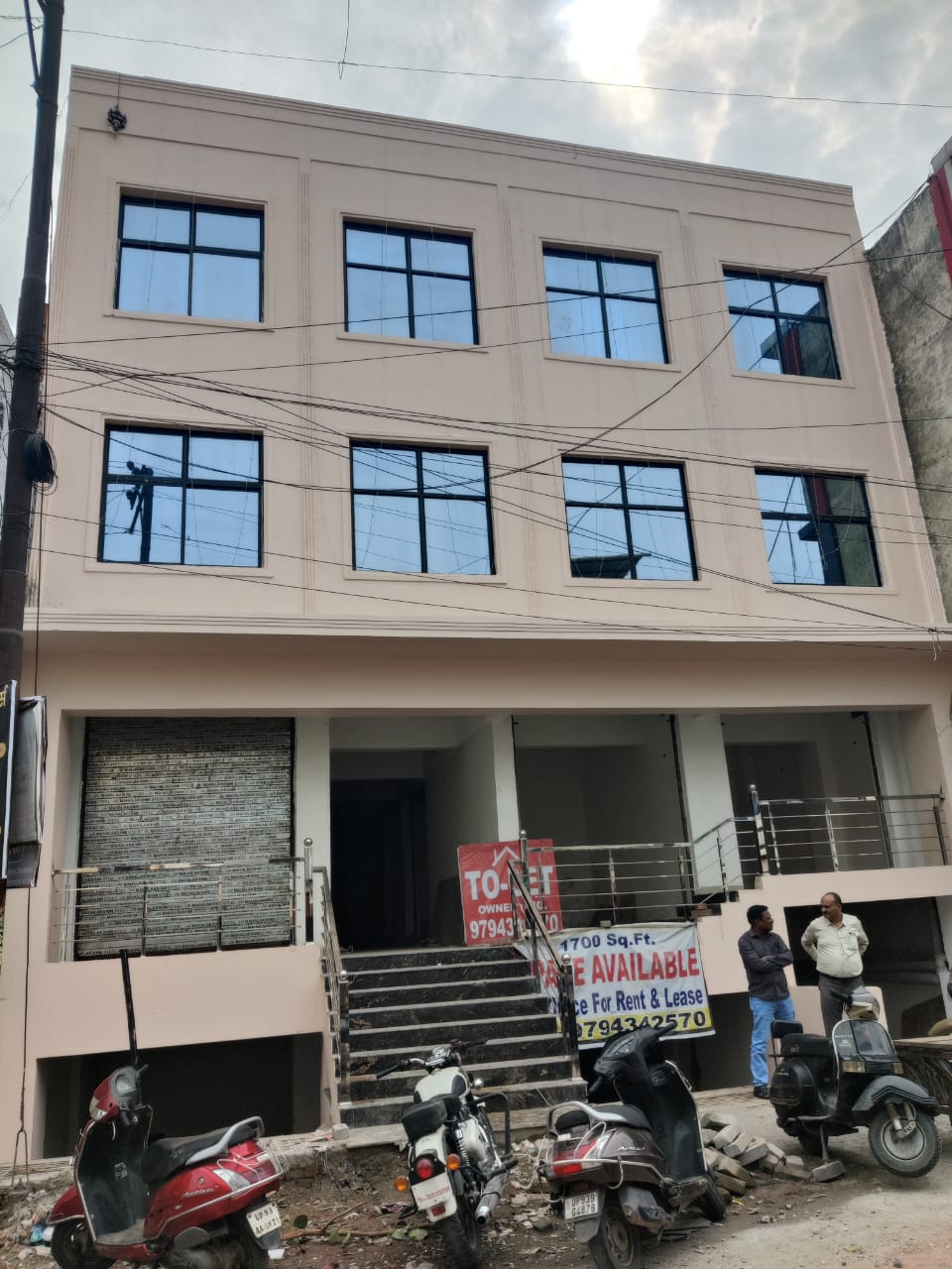 Office Space for Rent in Sipri Bajar Jhansi